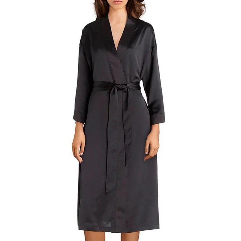 Cabernet Solid Black Satin Short Wrap Elegant Robe Attached Belt Size Small EUC